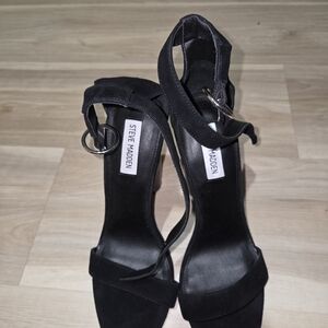 Steve Madden Elegant Black Heels